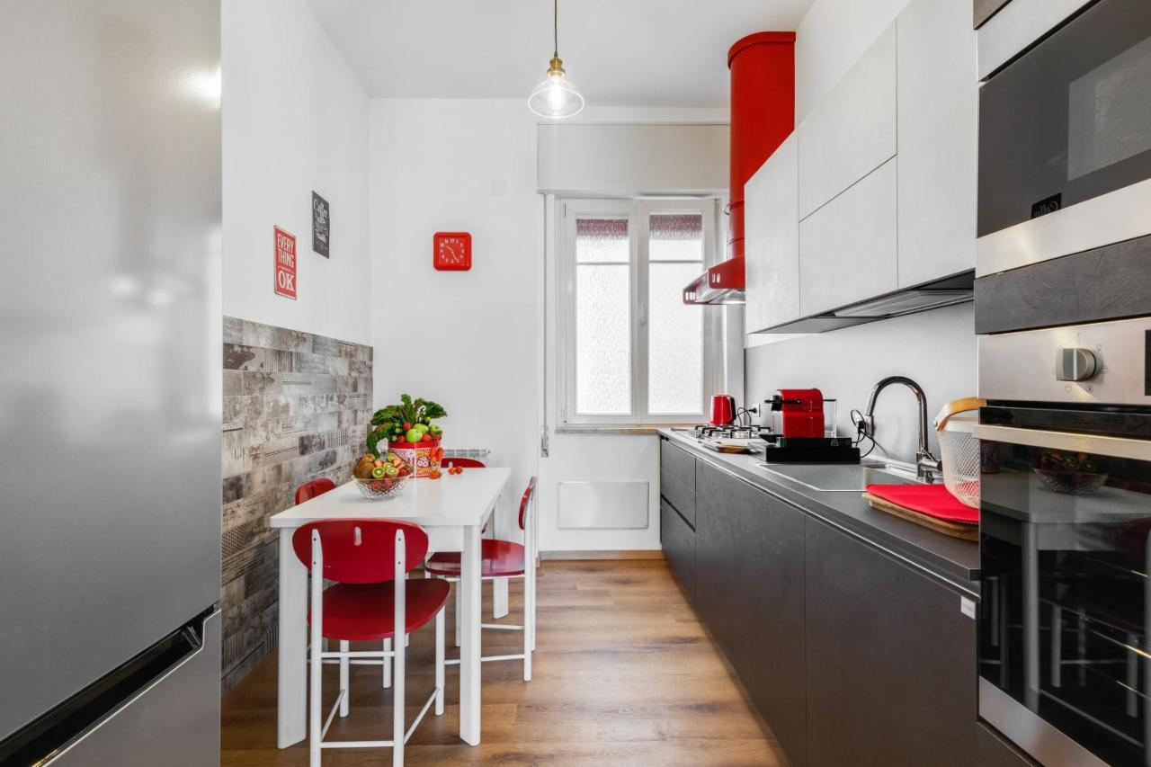 Residenza Dei Poeti - Roomy And Modern Flat Palermo Exteriör bild